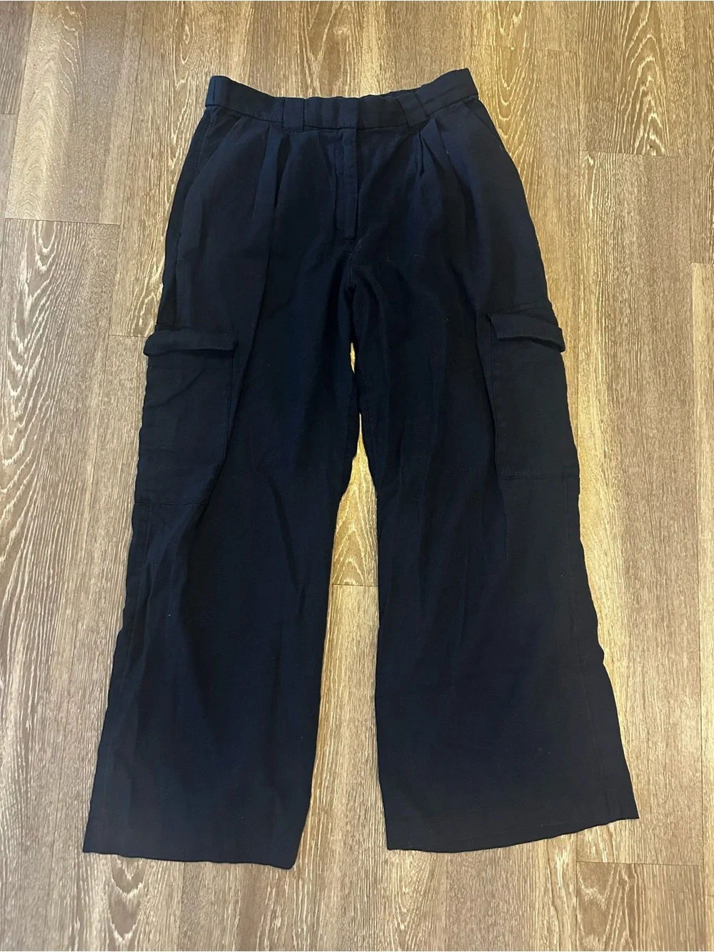 A&F Linen Cargo Pants - Picture 3 of 6